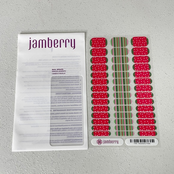 Jamberry Juniors Strawberry Fields Full Sheet Nail Wraps - Picture 3 of 8